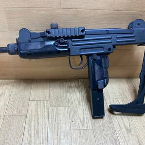 ３０ 東京マルイ S.M.G UZ 9mm サブマシンガン 電動ガン 動作はできますが...の画像1