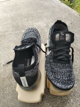 NIKE AIR VAPORMAX FLYKNIT 3 ナイキ エア ヴェイパーマックス フライニット ブラック AJ6900-002 メンズ ローカットスニーカー 25.5cm_画像3