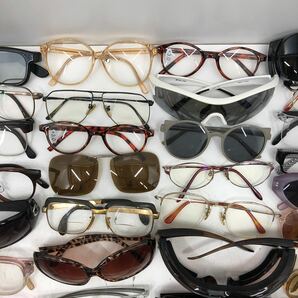 R ☆大量☆ 眼鏡 メガネ めがね サングラス 老眼鏡 フレーム まとめ 約6kg セット ブランド ノーブランド 度あり 度なし 混在の画像3