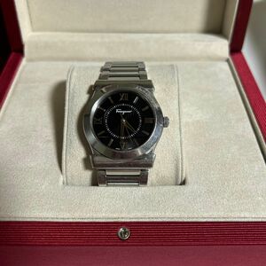 29,000→23,000円サルバトーレフェラガモ　腕時計