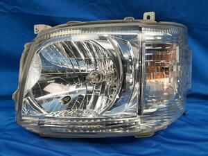 ハイエース CBF-TRH200K 左ヘッドランプASSY DXウェルキャブ車 058 81150-26550