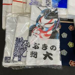 R1211【 未使用品 手ぬぐい 30枚以上 まとめて！】日本手拭い 豆絞り 昭和レトロ 経年シミあり リメイク 生地 記念品 粗品 ガーゼ 古布の画像2