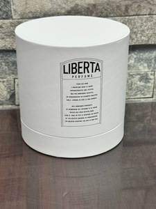 LIBERTA リベルタ パフューム 50ml 香水 オードパルファム 未使用品！