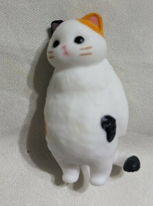 虚無　みけ猫　三毛猫　ミニチュア　フィギュア　カプセルトイ　ガチャガチャ　ねこ