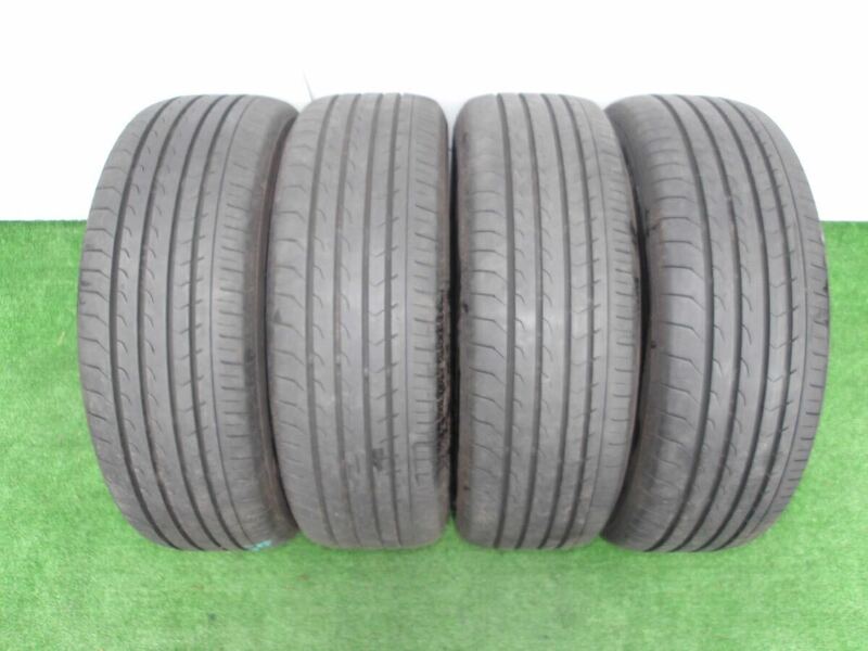 【即決送料無料] ★ SALE ★ YOKOHAMA BLUEARTH RV-03 215/60r17 ★4 本セット2022年製 ★残9分山以上・バリ山の良品です！★