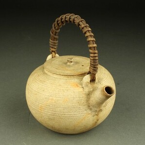 【宇】DE451 清風与平造 白泥 急須 ボーフラ 煎茶道具の画像1
