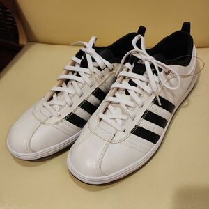 激安セール!!adidasスニーカー