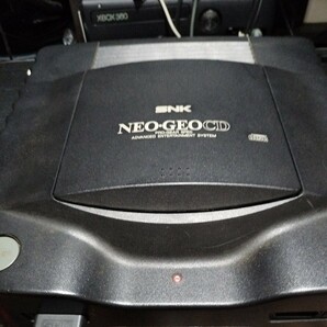 ジャンク 1円スタート! ネオジオCD NEOGEO CD トップローディング SNK 通電確認 ソフト コントローラー付き 餓狼伝説スペシャル ガロスペの画像1