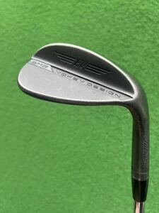 ◆送料無料◆ タイトリスト Vokey ボーケイデザイン SM8 ジェットブラック Dynamic Gold 【58-14 K】 