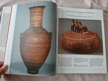 洋書 CERAMICS OF THE WORLD FROM 4000 B.C. TO THE PRESENT 陶器 陶磁器 陶芸 壷 皿 豪華本_画像2