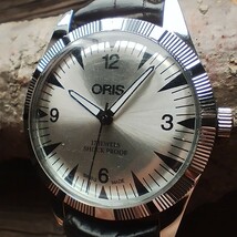 ●希少！●オリス■ORIS 手巻き機械式1980年代ヴィンテージメンズ腕時計アンティーク即納　男性人気ブランド0421f_画像2