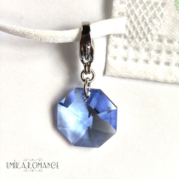サファイア の 六角形 ( チャーム )★ ハンドメイド