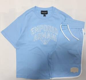 [新品] 8A(8歳) EMPORIO ARMANI / JUNIOR　Tシャツ＆ハーフパンツの【セットアップ】◆2023年春夏モデル　男の子用 130cm　◆色：水色