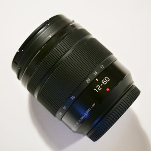 ★【新品・極美品】Panasonic LUMIX G VARIO 12-60mm/F3.5-5.6 ASPH./POWER O.I.S. H-FS12060★の画像2