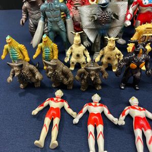 円谷プロ ソフビ ウルトラマン ウルトラマン怪獣 特撮ドラマ フィギュアセット 年代1983〜1989 48体セット の画像2