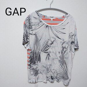 Gap ギャップ カットソー Tシャツ 前花柄 後ろボーダー ゆったり 大きめ 個性派