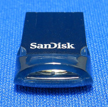 【送料無料】超小型 SanDisk サンディスク USB フラッシュメモリ 32GB_画像3