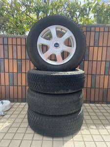 三菱デリカ装着 215/70R16(DBD0618) ブリザック DM-V2 マルチホイール 5穴 6.5J IN35 BS GIRO-SK6 PCD 114.3 100 USED 