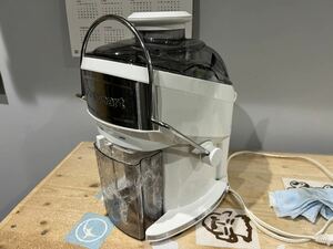 100円スタート！Cuisinart ミキサー・フードプロセッサー CJE-500J コンパクトジューサー