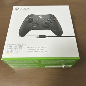 Xbox ワイヤレス コントローラー + USB-C ケーブル