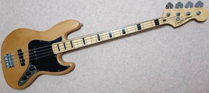 中古★ Squire by fender Classic Vibe '70s Jazz Bass ★ 重量 約4.9kg ★ 