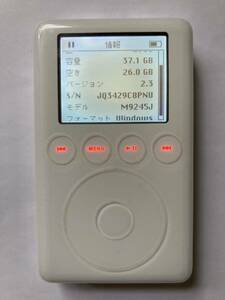 iPod (classic)第三世代　 A1040 HDD 40GB 中古バッテリー交換済　iTunes同期動作OK 本体のみ