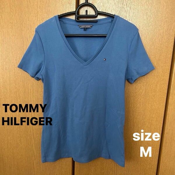 TOMMY HILFIGER レディース Tシャツ Vネック Mサイズ