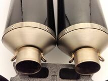 AKRAPOVIC カーボン オーバルサイレンサー 左右セット 52 美品 【GPZ Ninja VTR TL1000R SV1000S Hayabusa ZZR】_画像5