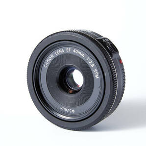 ★EF40mm F2.8 STM EF4028STM 【超人気 パンケーキ】 Canon EF40ｍｍ F2.8 STM ブラック ★の画像2