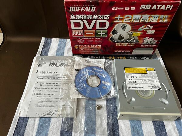 【中古美品】BU BUFFALO DVDドライブ 内蔵型DVSM-XH516FB