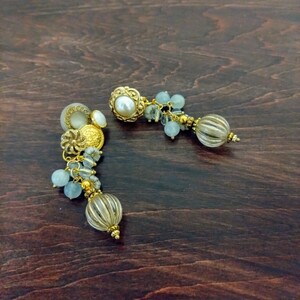 [ unused ] hand made author sama made 2WAY button accessory earrings large .. antique style Gold light blue sax blue party ceremony 