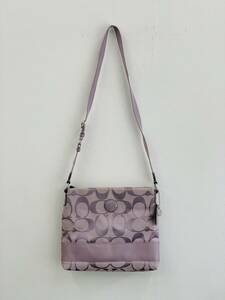 COACH Coach signature shoulder bag bag F19220 canvas pa tent leather lavender purple lady's 