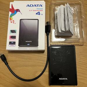 AHV620S-4TU31-CBK [AHV620S-*TU31 4TB ブラック] ポータブルハードディスク ポータブルHDD ADATA たっぷり4TB!の画像1