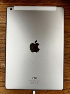 【ジャンク品】Apple iPad 第1世代 A1475 シルバー アクティベーションロックあり タブレット Wi-Fi