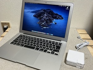 MacBook Air A1466 Core i5 (13インチ,2017) 中古品