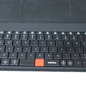 美品 Mokibo Fusion Keyboard ユニバーサルタイプ ワイヤレスキーボード トラックパッド付属 薄い US配列の画像3