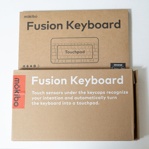 美品 Mokibo Fusion Keyboard ユニバーサルタイプ ワイヤレスキーボード トラックパッド付属 薄い US配列の画像7