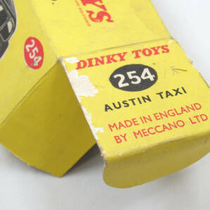 G4-107 ミニカーの空箱 ディンキートイズ DINKY TOYS 254 AUSTIN TAXI オースチン・タクシーの画像5