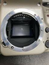 Nikon F50D PANORAMA フィルムカメラ カメラセット AF レンズ2本付属 カメラバッグ付き 作動未確認 ジャンク品_画像3