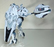 【塗装済完成品】機動戦士ガンダム 水星の魔女 HG ガンダムキャリバーン 1/144_画像5