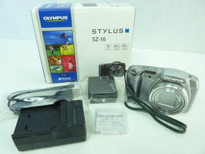 オリンパス　デジタルカメラ　※訳あり OLYMPUS STYLUS SZ-16 1600万画素CMOS 光学24倍ズーム 広角25mm シルバー SZ-16 SLV 箱入り