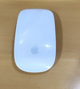 Apple純正　Magic Mouse A1296 3Vdc ホワイト