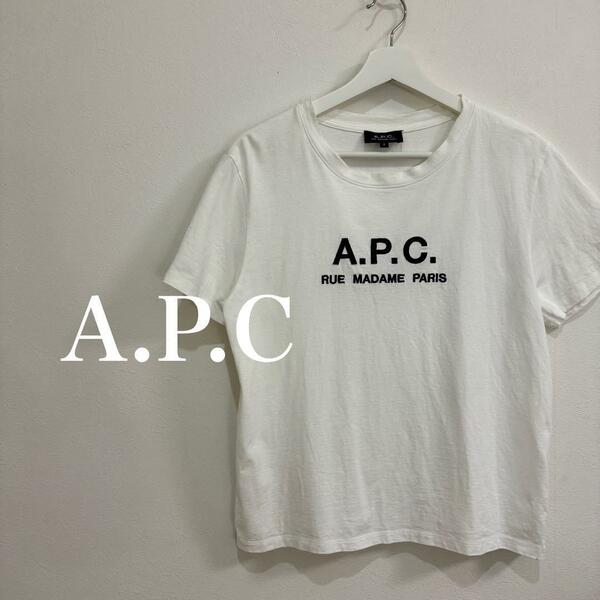 A.P.C. RUE MADAME PARIS　アーペーセー　刺繍ロゴ　Ｔシャツ