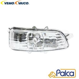  Volvo door mirror winker right | S40II | S60I | S80II | V40II | V50 | V70III | C30 | C70II | VEMO made 31111102 agreement 