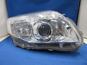 トヨタ　カローラアクシオ　NZE141/ZRE142　前期　右ライト/右ヘッドライト　HID　純正　KOITO　12-526　224120