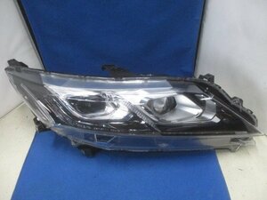 三菱　エクリプスクロス　GK1W　前期　右ライト/右ヘッドライト　LED　純正　STANLEY　W3470　【5K】　261154