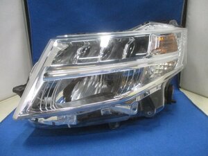 トヨタ　ROOMY/ルーミー　M900A/M910A　前期　左ライト/左ヘッドライト　LED　純正　STANLEY　W3918　233124