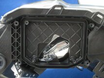 スバル　レガシィ　BM9/BMM/BMG/BR9/BRF/BRM/BRG　後期　右ライト/右ヘッドライト　HID　純正　KOITO　100-20061　【4N】　516103_画像3