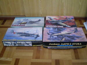 1/48 メッサーシュミット　BF109D BF109E フォークウルフTa152H-1　縮尺不明ジャンカーJu87B-2 未組み立て　一部開封済　4個セット