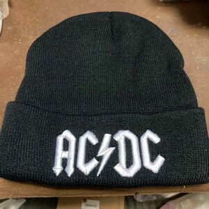 新品未使用！ACDCニットキャップ ニット帽 ビーニー